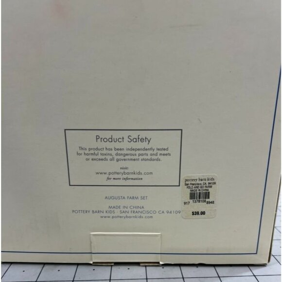 Pottery Barn Kids Augusta Farm Set Wooden Barn With Accessories - Picture 3 of 9